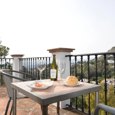 6 Bed With Sea View * Mijas