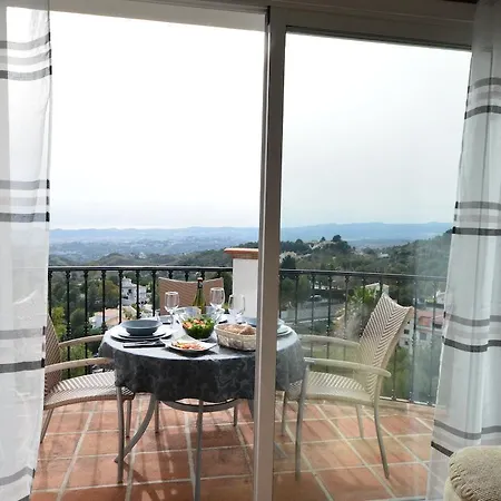Villa 6 Bed With Sea View *