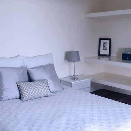 Villa 6 Bed With Sea View *