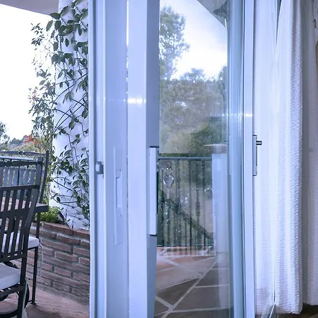 6 Bed With Sea View Villa Mijas